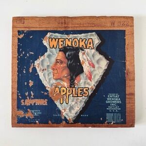 Salvaged Vintage Wenoka Sapphire Apples crate box end w/ label (US Pat 1927)